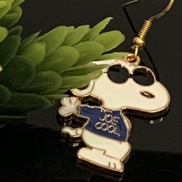 Snoopy Earring, Peanuts Earring, Snoopy Jewelry, Joe Cool Earring, Gift Idea - Picture 4 of 11